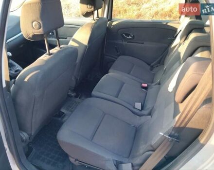 Серый Рено Сценик, объемом двигателя 1.5 л и пробегом 316 тыс. км за 7800 $, фото 8 на Automoto.ua