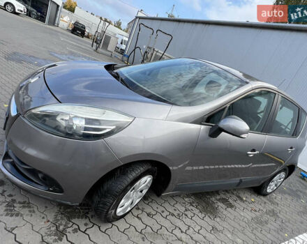 Серый Рено Сценик, объемом двигателя 1.6 л и пробегом 186 тыс. км за 7300 $, фото 25 на Automoto.ua