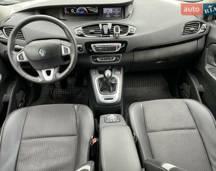 Сірий Рено Сценік, об'ємом двигуна 1.2 л та пробігом 203 тис. км за 7300 $, фото 9 на Automoto.ua