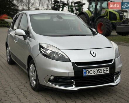Сірий Рено Сценік, об'ємом двигуна 1.5 л та пробігом 292 тис. км за 7700 $, фото 1 на Automoto.ua