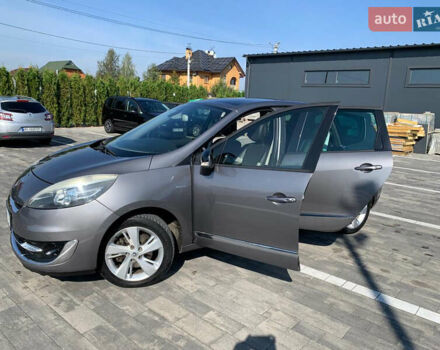 Рено Сценик 2012 в Луцке на Automoto.ua Серый Рено Сценик, объемом двигателя 1.6 л и пробегом 202 тыс. км за 9500 $, фото 6 на Automoto.ua