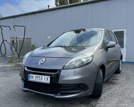 Серый Рено Сценик, объемом двигателя 1.6 л и пробегом 186 тыс. км за 7300 $, фото 4 на Automoto.ua