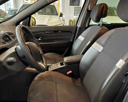 Сірий Рено Сценік, об'ємом двигуна 1.6 л та пробігом 231 тис. км за 8700 $, фото 8 на Automoto.ua