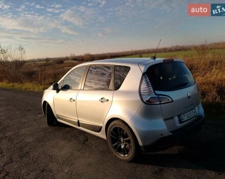 Серый Рено Сценик, объемом двигателя 1.5 л и пробегом 316 тыс. км за 7800 $, фото 7 на Automoto.ua