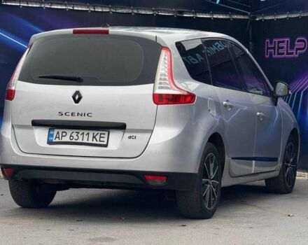 Серый Рено Сценик, объемом двигателя 1.5 л и пробегом 255 тыс. км за 7999 $, фото 5 на Automoto.ua