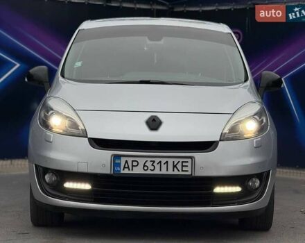 Сірий Рено Сценік, об'ємом двигуна 1.46 л та пробігом 255 тис. км за 7999 $, фото 1 на Automoto.ua