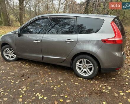 Сірий Рено Сценік, об'ємом двигуна 1.4 л та пробігом 196 тис. км за 8000 $, фото 10 на Automoto.ua
