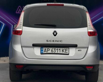 Серый Рено Сценик, объемом двигателя 1.5 л и пробегом 255 тыс. км за 7999 $, фото 4 на Automoto.ua