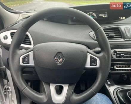 Рено Сценік 2012 у Красилове на Automoto.ua Сірий Рено Сценік, об'ємом двигуна 1.46 л та пробігом 202 тис. км за 7900 $, фото 10 на Automoto.ua