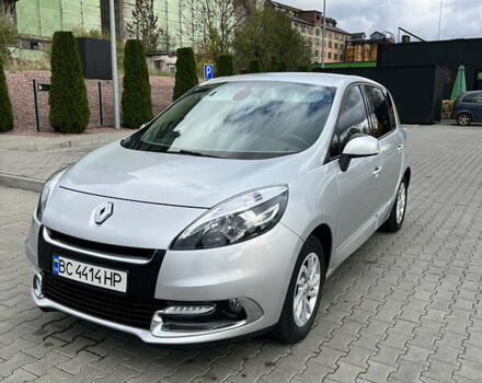 Рено Сценік 2012 у Львові на Automoto.ua Сірий Рено Сценік, об'ємом двигуна 1.46 л та пробігом 250 тис. км за 7700 $, фото 1 на Automoto.ua