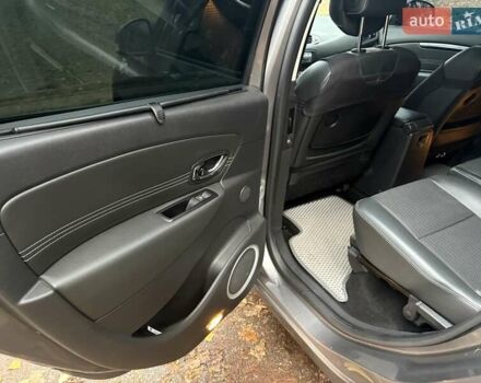 Сірий Рено Сценік, об'ємом двигуна 1.4 л та пробігом 196 тис. км за 8000 $, фото 12 на Automoto.ua