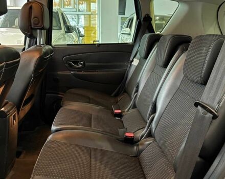 Сірий Рено Сценік, об'ємом двигуна 1.6 л та пробігом 231 тис. км за 8700 $, фото 19 на Automoto.ua