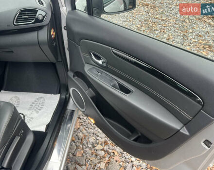 Сірий Рено Сценік, об'ємом двигуна 1.5 л та пробігом 230 тис. км за 8950 $, фото 38 на Automoto.ua