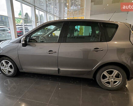Сірий Рено Сценік, об'ємом двигуна 1.6 л та пробігом 231 тис. км за 8700 $, фото 3 на Automoto.ua