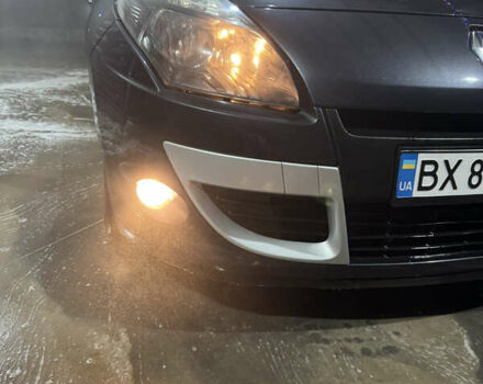 Серый Рено Сценик, объемом двигателя 1.46 л и пробегом 250 тыс. км за 7200 $, фото 7 на Automoto.ua