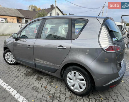 Серый Рено Сценик, объемом двигателя 1.6 л и пробегом 186 тыс. км за 7300 $, фото 20 на Automoto.ua