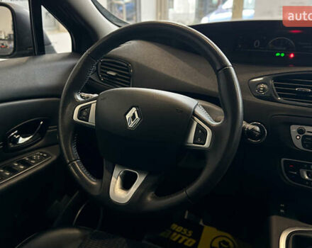 Сірий Рено Сценік, об'ємом двигуна 1.6 л та пробігом 231 тис. км за 8700 $, фото 10 на Automoto.ua
