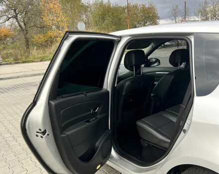 Рено Сценік 2012 у Львові на Automoto.ua Сірий Рено Сценік, об'ємом двигуна 1.46 л та пробігом 250 тис. км за 7700 $, фото 10 на Automoto.ua