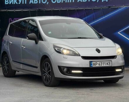 Серый Рено Сценик, объемом двигателя 1.5 л и пробегом 255 тыс. км за 7999 $, фото 2 на Automoto.ua