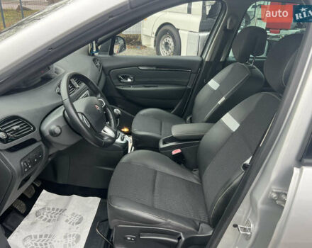 Сірий Рено Сценік, об'ємом двигуна 1.5 л та пробігом 230 тис. км за 8950 $, фото 18 на Automoto.ua