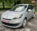 Серый Рено Сценик, объемом двигателя 1.5 л и пробегом 157 тыс. км за 8900 $, фото 1 на Automoto.ua