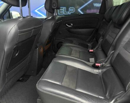 Серый Рено Сценик, объемом двигателя 1.5 л и пробегом 255 тыс. км за 7999 $, фото 7 на Automoto.ua