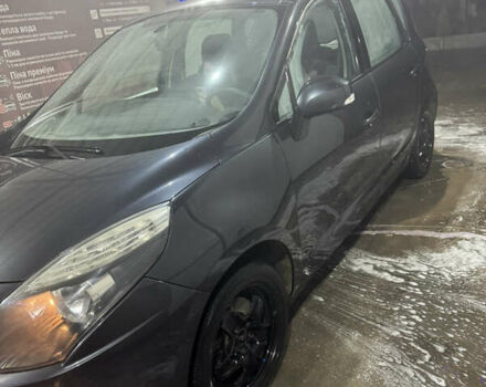 Серый Рено Сценик, объемом двигателя 1.46 л и пробегом 250 тыс. км за 7200 $, фото 9 на Automoto.ua