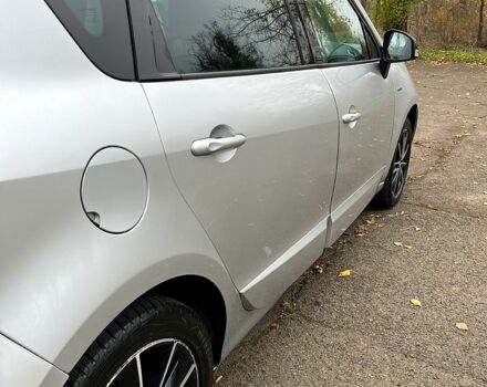 Серый Рено Сценик, объемом двигателя 1.2 л и пробегом 203 тыс. км за 7300 $, фото 5 на Automoto.ua