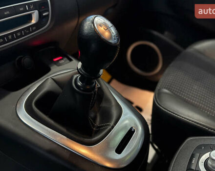 Сірий Рено Сценік, об'ємом двигуна 1.6 л та пробігом 231 тис. км за 8700 $, фото 15 на Automoto.ua