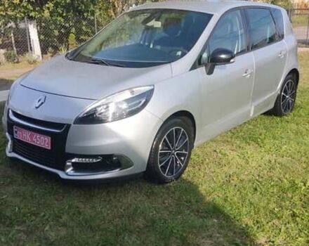 Серый Рено Сценик, объемом двигателя 1.46 л и пробегом 221 тыс. км за 7700 $, фото 4 на Automoto.ua