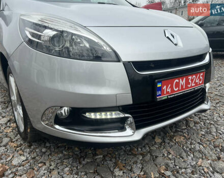 Сірий Рено Сценік, об'ємом двигуна 1.5 л та пробігом 230 тис. км за 8950 $, фото 8 на Automoto.ua