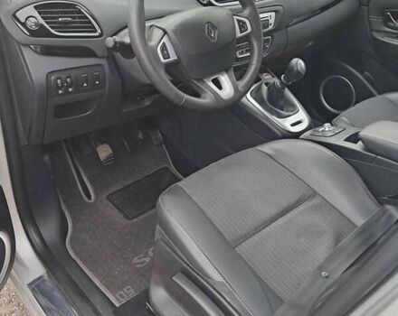 Серый Рено Сценик, объемом двигателя 1.5 л и пробегом 224 тыс. км за 8750 $, фото 13 на Automoto.ua