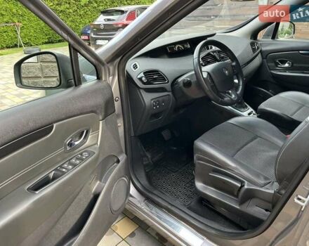 Серый Рено Сценик, объемом двигателя 1.5 л и пробегом 187 тыс. км за 8700 $, фото 11 на Automoto.ua