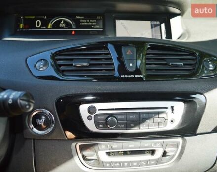 Серый Рено Сценик, объемом двигателя 1.6 л и пробегом 272 тыс. км за 7999 $, фото 24 на Automoto.ua