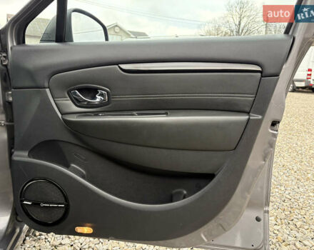 Серый Рено Сценик, объемом двигателя 1.5 л и пробегом 230 тыс. км за 8999 $, фото 25 на Automoto.ua