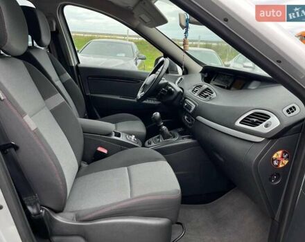 Серый Рено Сценик, объемом двигателя 1.5 л и пробегом 271 тыс. км за 8990 $, фото 16 на Automoto.ua