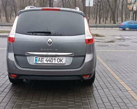 Серый Рено Сценик, объемом двигателя 1.46 л и пробегом 369 тыс. км за 10000 $, фото 4 на Automoto.ua
