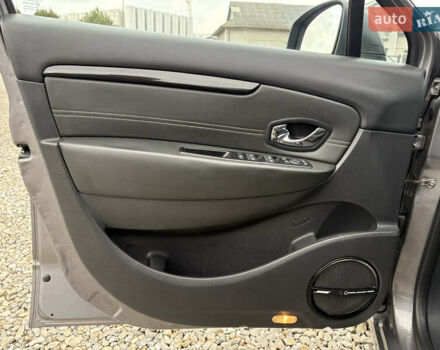 Серый Рено Сценик, объемом двигателя 1.5 л и пробегом 230 тыс. км за 8999 $, фото 15 на Automoto.ua