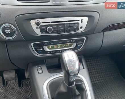 Серый Рено Сценик, объемом двигателя 1.5 л и пробегом 273 тыс. км за 7699 $, фото 17 на Automoto.ua