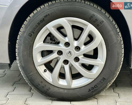 Серый Рено Сценик, объемом двигателя 1.5 л и пробегом 178 тыс. км за 10200 $, фото 17 на Automoto.ua