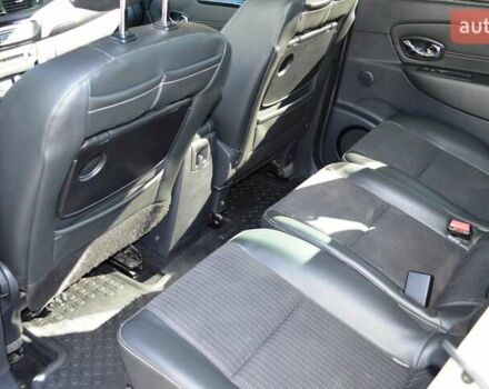 Серый Рено Сценик, объемом двигателя 1.6 л и пробегом 272 тыс. км за 7999 $, фото 39 на Automoto.ua