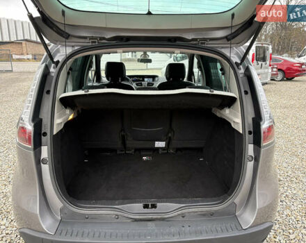 Серый Рено Сценик, объемом двигателя 1.5 л и пробегом 230 тыс. км за 8999 $, фото 27 на Automoto.ua