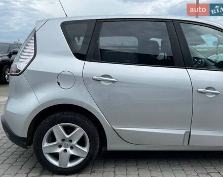 Серый Рено Сценик, объемом двигателя 1.5 л и пробегом 271 тыс. км за 8990 $, фото 9 на Automoto.ua