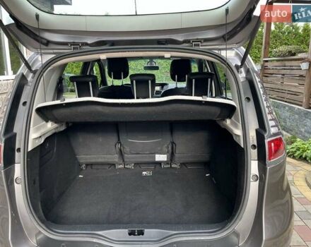 Серый Рено Сценик, объемом двигателя 1.5 л и пробегом 187 тыс. км за 8700 $, фото 18 на Automoto.ua