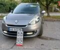 Серый Рено Сценик, объемом двигателя 1.6 л и пробегом 187 тыс. км за 8900 $, фото 1 на Automoto.ua