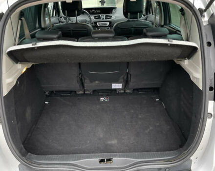 Серый Рено Сценик, объемом двигателя 1.46 л и пробегом 230 тыс. км за 9000 $, фото 21 на Automoto.ua