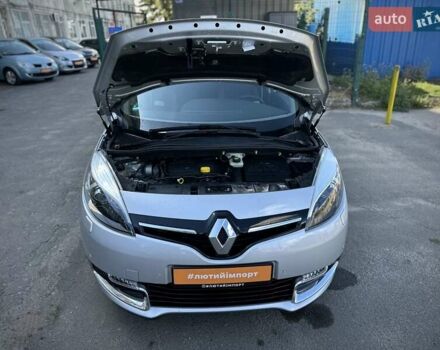 Сірий Рено Сценік, об'ємом двигуна 1.46 л та пробігом 201 тис. км за 9800 $, фото 42 на Automoto.ua