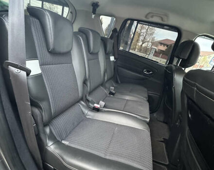 Серый Рено Сценик, объемом двигателя 1.5 л и пробегом 178 тыс. км за 10200 $, фото 39 на Automoto.ua