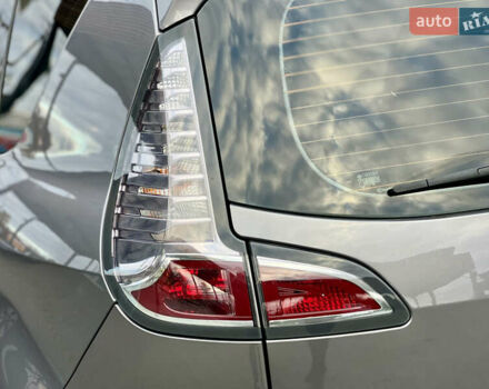 Серый Рено Сценик, объемом двигателя 1.5 л и пробегом 178 тыс. км за 10200 $, фото 24 на Automoto.ua