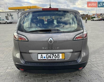 Серый Рено Сценик, объемом двигателя 1.5 л и пробегом 203 тыс. км за 9950 $, фото 9 на Automoto.ua